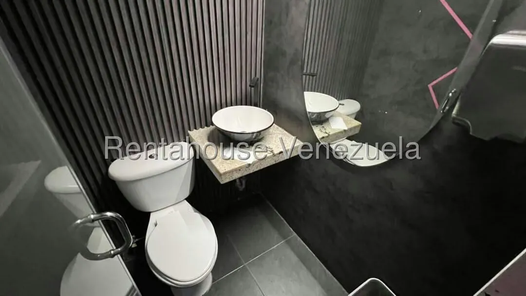 Negocios y Empresas (Entretenimiento) en Venta en El Rosal, Distrito Metropolitano - 7