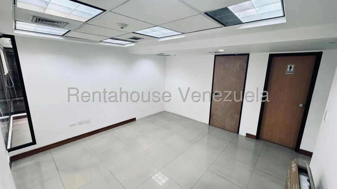 Oficina en Alquiler en El Rosal, Distrito Metropolitano - 22