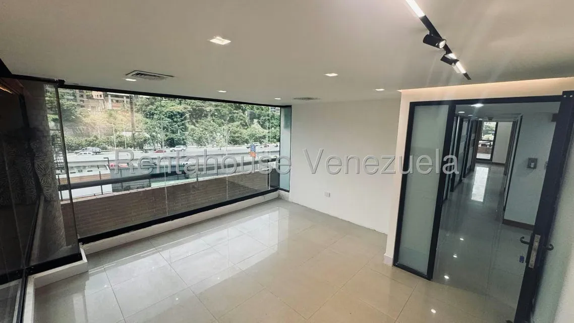 Oficina en Alquiler en El Rosal, Distrito Metropolitano - 46