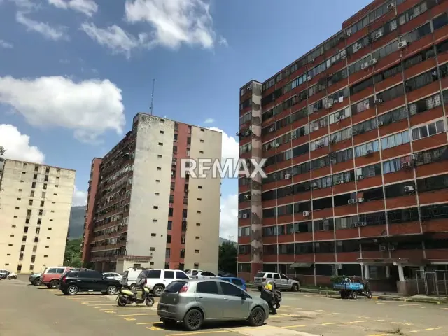 Oportunidad en Naguanagua. Apartamento en Res Camino Real con Vista Panorámica y Ubicación Estratégica - 10