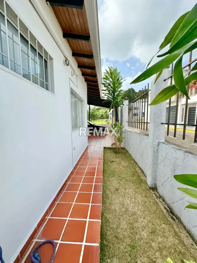 CASA EN VENTA EN SANTA TERESA - 12