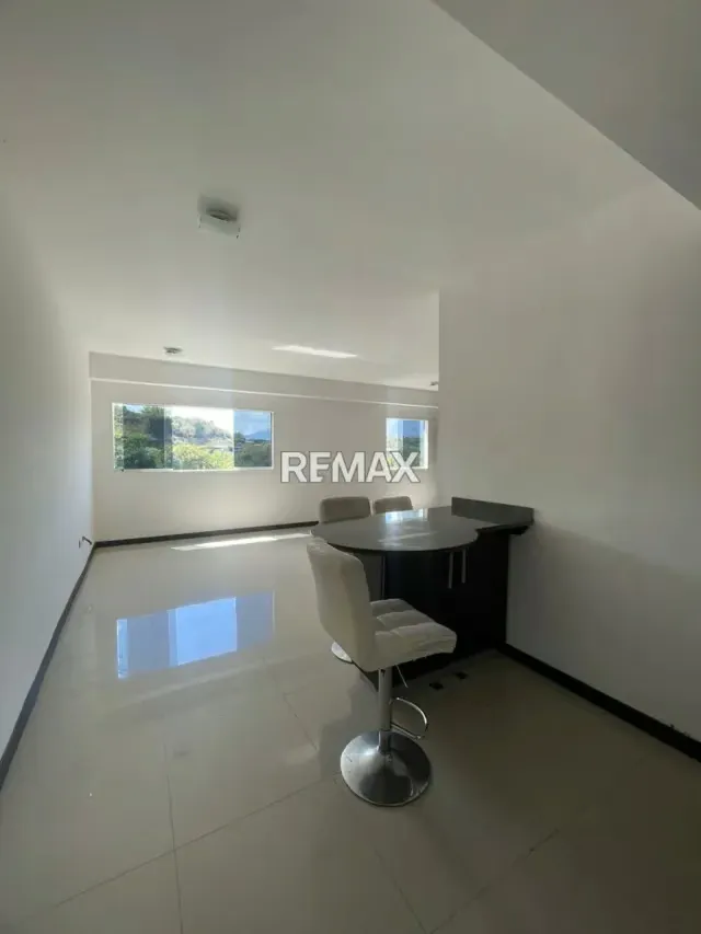 Alquiler de hermoso apartamento en Miravila - 11