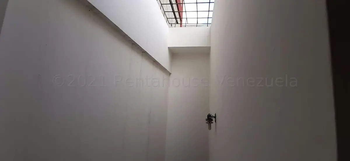 Edificio en Venta en Centro, Lara - 15
