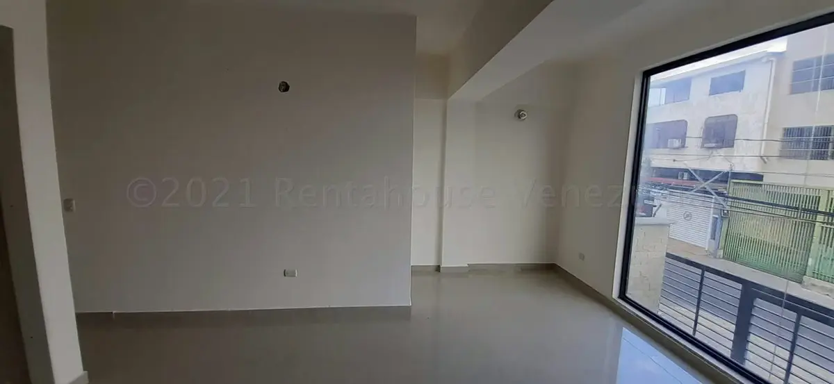 Edificio en Venta en Centro, Lara - 17