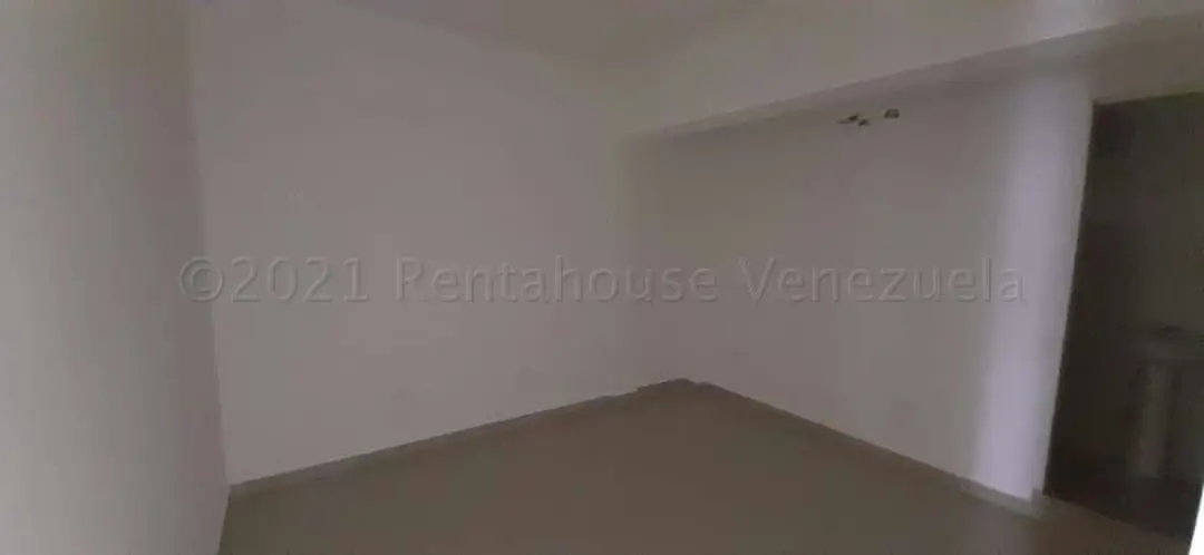 Edificio en Venta en Centro, Lara - 21