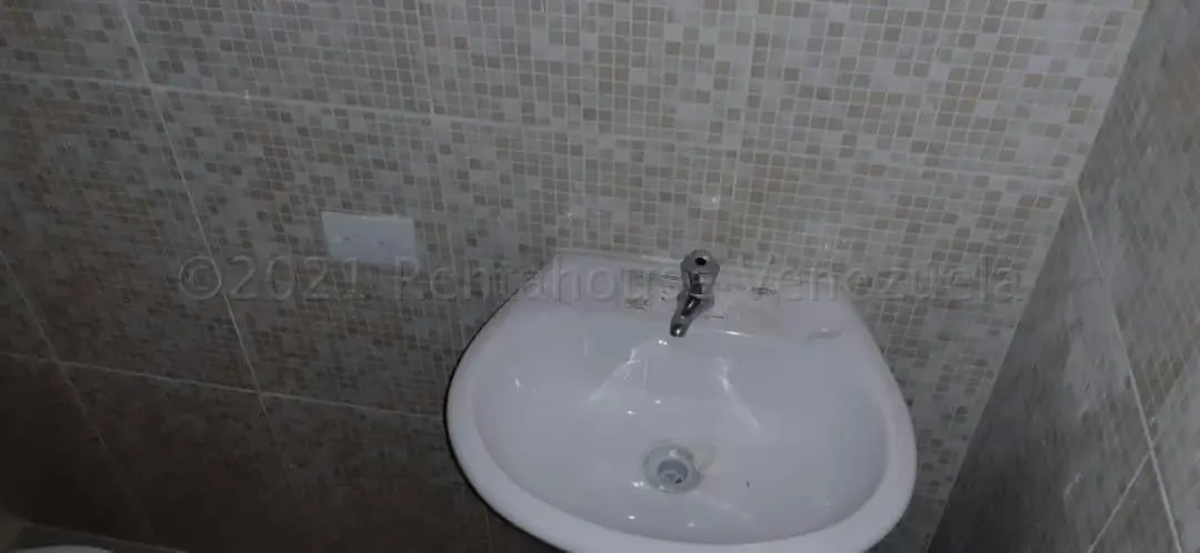 Edificio en Venta en Centro, Lara - 22