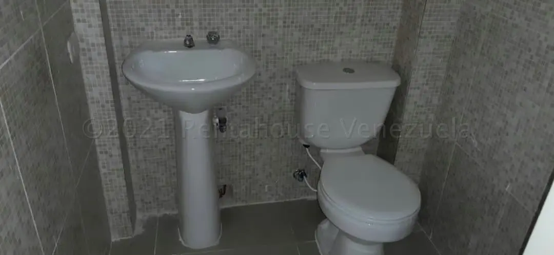 Edificio en Venta en Centro, Lara - 29