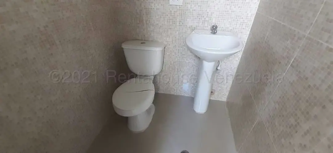 Edificio en Venta en Centro, Lara - 30