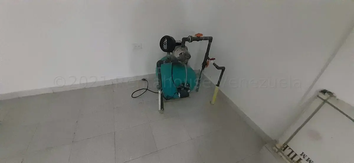 Edificio en Venta en Centro, Lara - 5