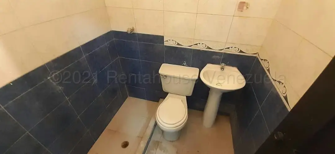 Edificio en Venta en Centro, Lara - 7