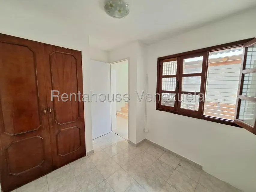 Casa (Duplex) en Venta en El Bosque, Carabobo - 19