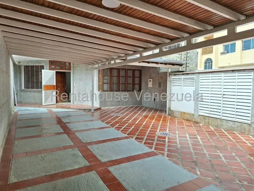 Casa (Duplex) en Venta en El Bosque, Carabobo - 3