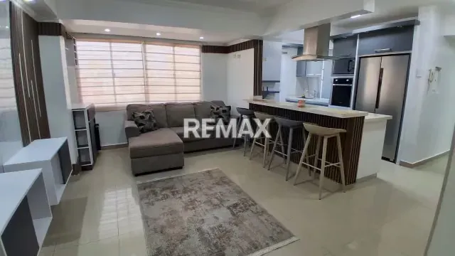 APARTAMENTO EN VENTA ACTUALIZADO Y AMOBLADO - 4