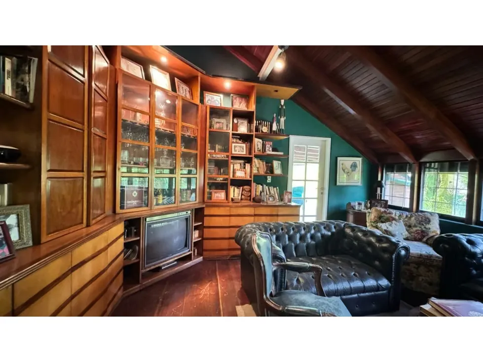 Vendo casa 800m2 La Lagunita 4222 - 32