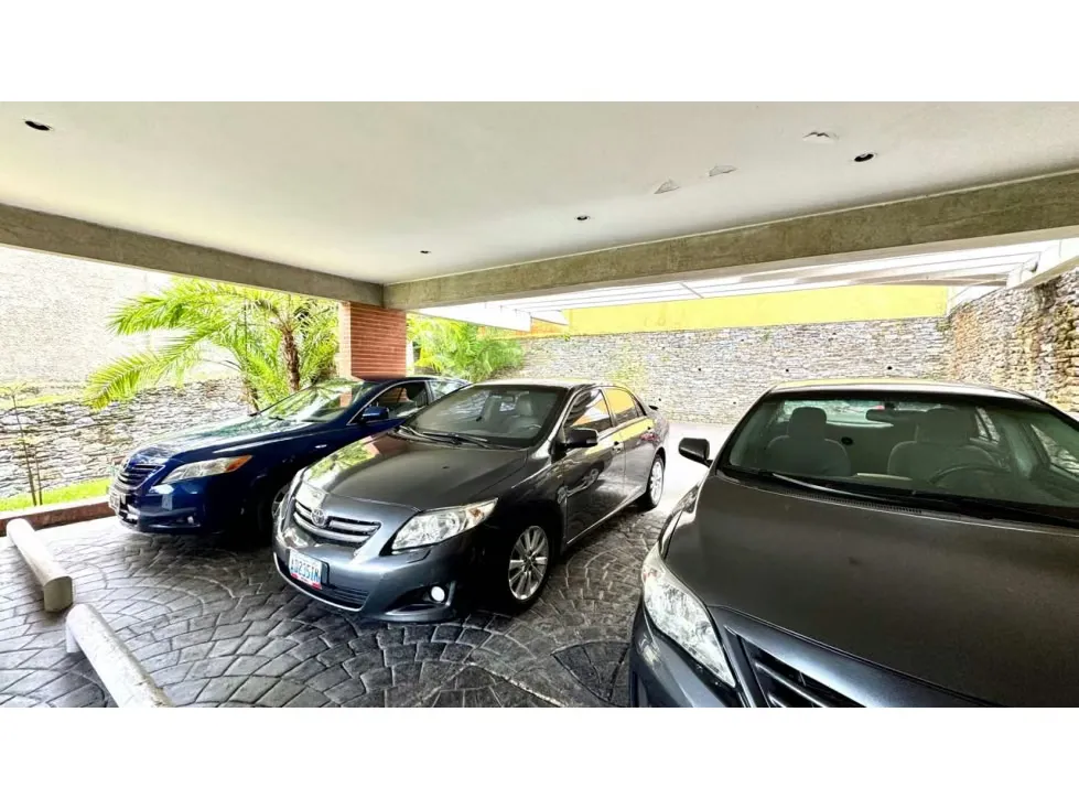 Vendo casa 800m2 La Lagunita 4222 - 41