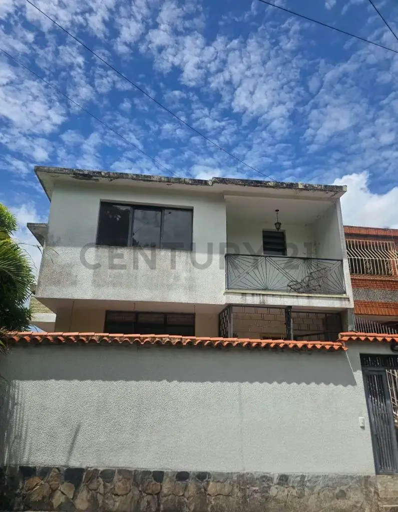 En venta Casa para Remodelar en Urb. Horizonte | El Marqués