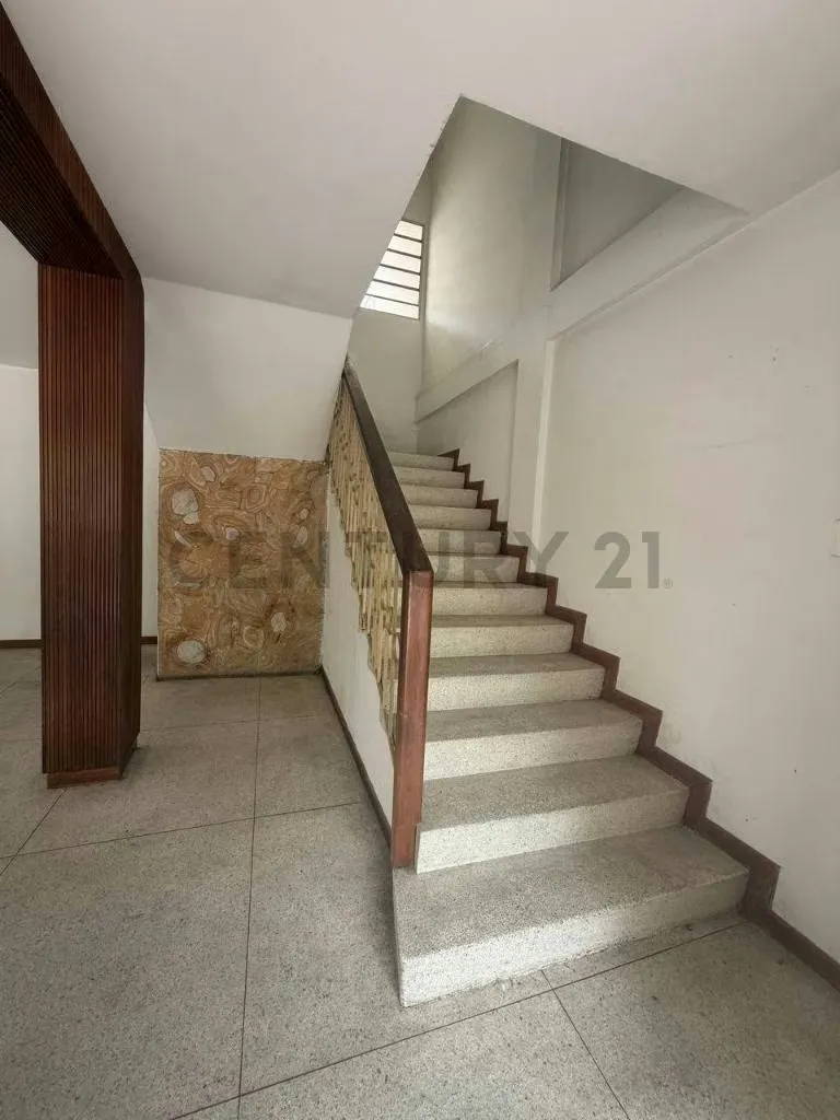 En venta Casa para Remodelar en Urb. Horizonte | El Marqués - 13
