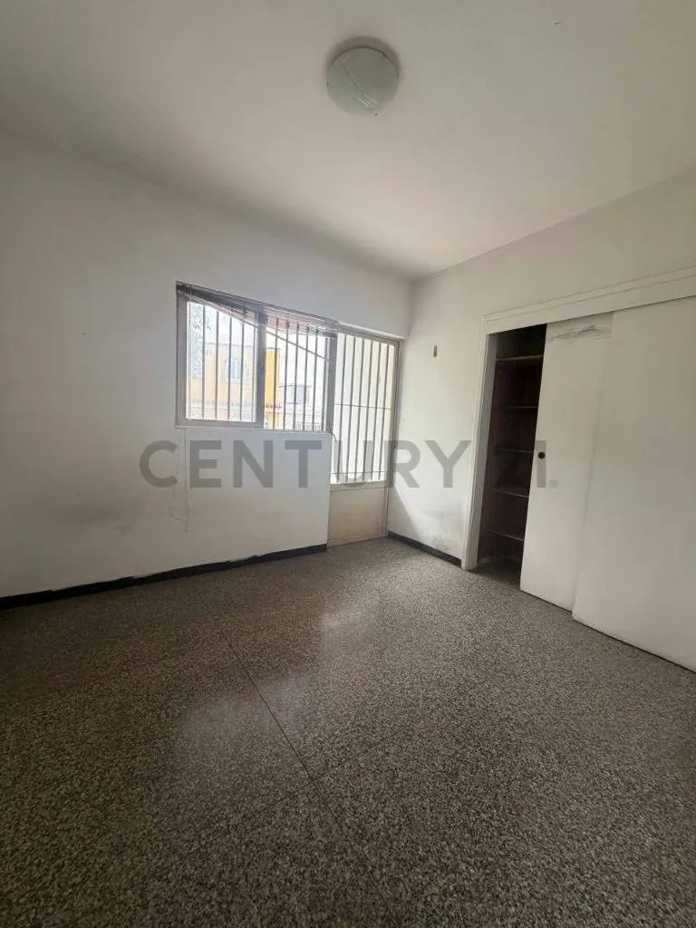 En venta Casa para Remodelar en Urb. Horizonte | El Marqués - 16