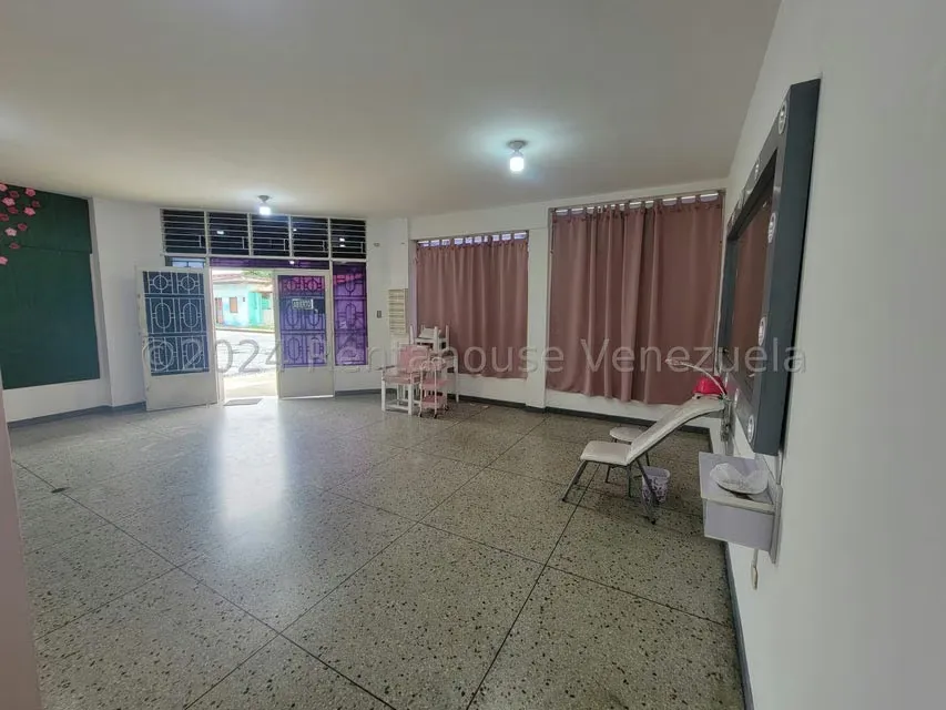 Comercial (Edificio) en Venta en Centro, Portuguesa - 16