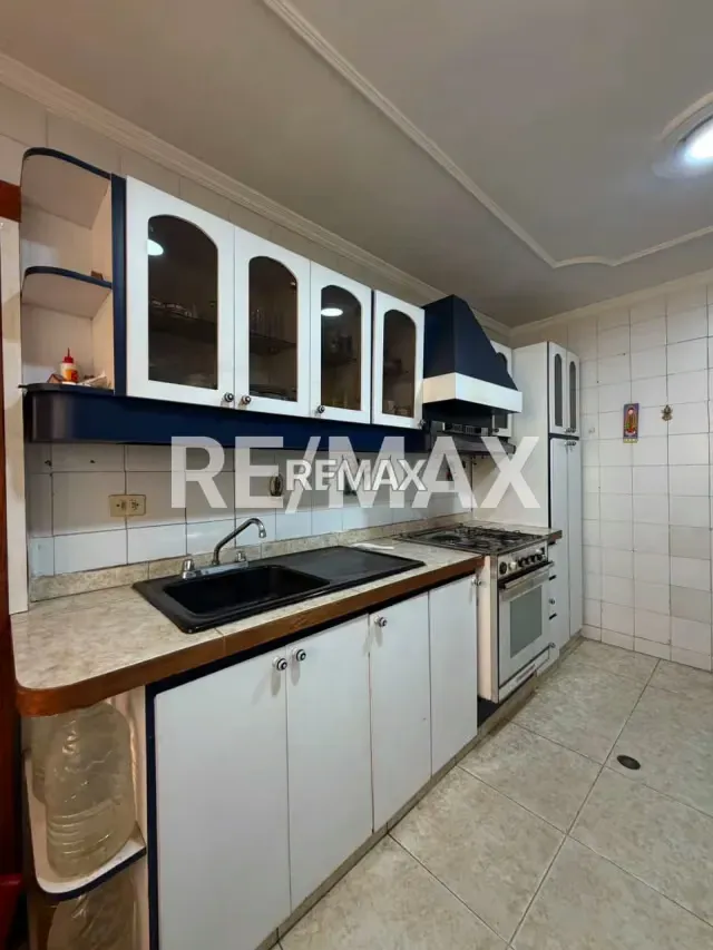 Apartamento en venta cercano a plaza de la República - 2