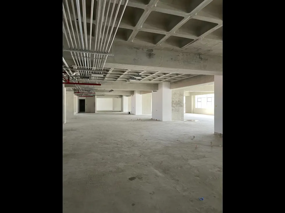OFICINAS EN VENTA DESDE 130 M2 - URB. LAS MERCEDES - 16