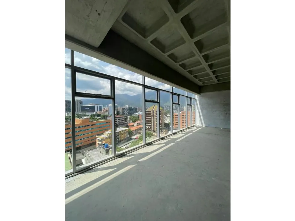 OFICINAS EN VENTA DESDE 130 M2 - URB. LAS MERCEDES - 3
