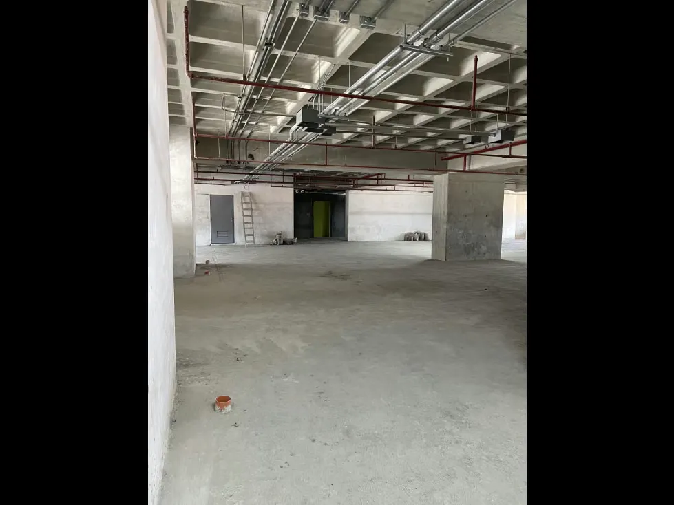 OFICINAS EN VENTA DESDE 130 M2 - URB. LAS MERCEDES - 10
