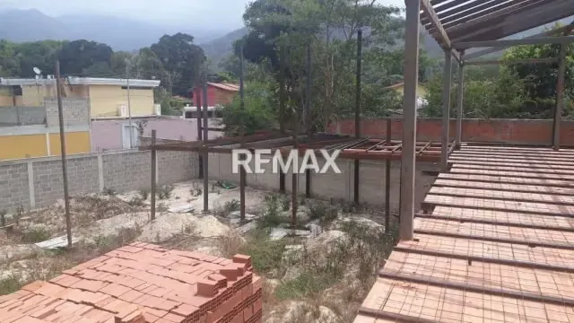 DISPONIBLE TERRENO CON PROYECTO Y FINANCIAMIENTO EN CHORONÍ - 9
