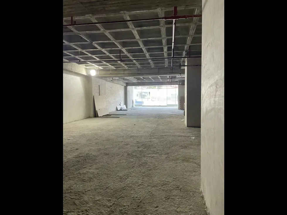 OFICINAS EN ALQUILER DESDE 130 M2 - URB. LAS MERCEDES - 19