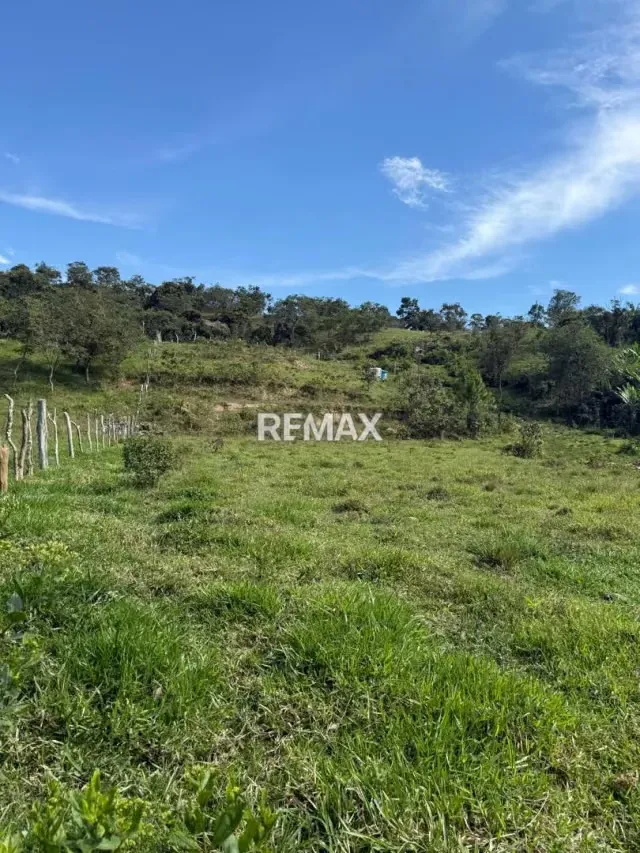 VENTA DE GALPON Y TERRENO EN POTRERO DE LAS CASA - 5