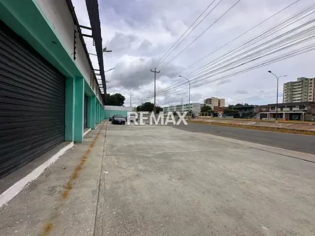Galpon en Alquiler Pueblo Nuevo Avenida Florencio Jimenez Zona Oeste-Barquisimeto - 4