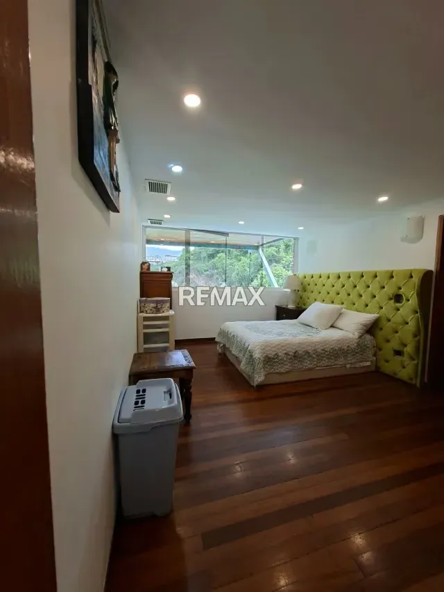 CASA EN VENTA - 11