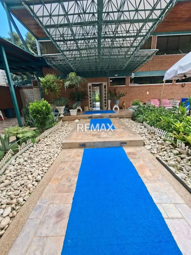 CASA EN VENTA - 2