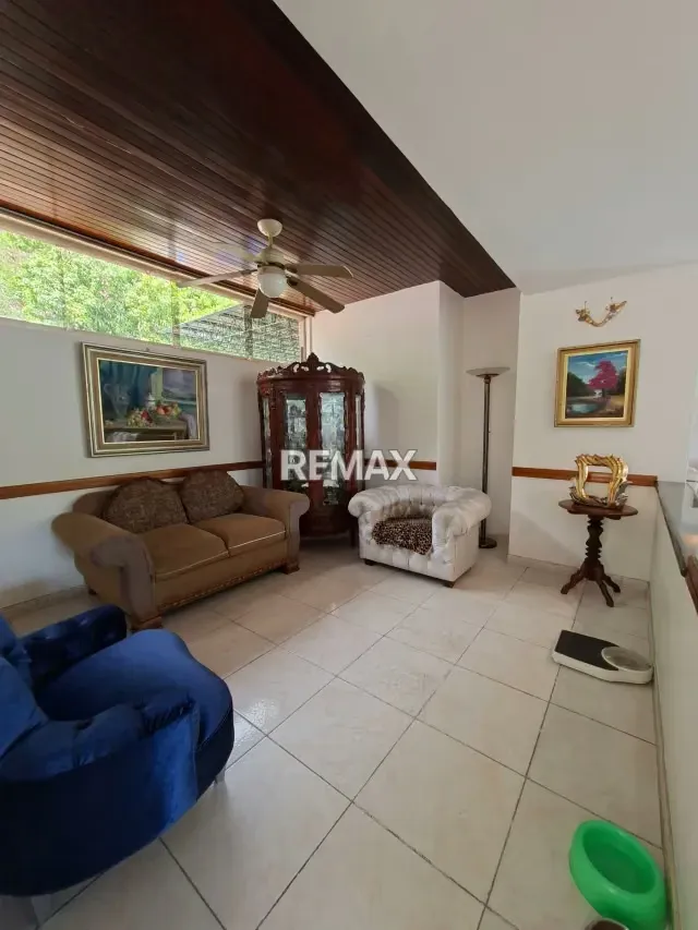 CASA EN VENTA - 9