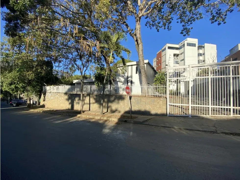 Vendo terreno 750m2 Valle Arriba 0743