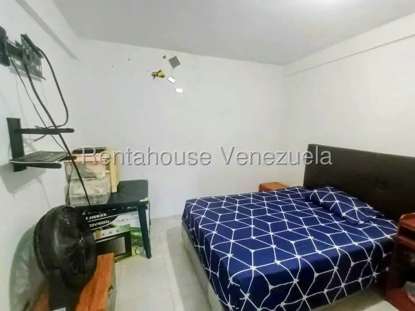 Casa (Duplex) en Alquiler en Zona Oeste, Lara - 24