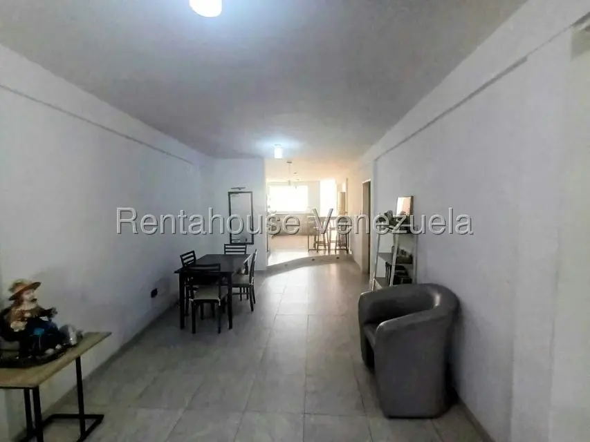 Casa (Duplex) en Alquiler en Zona Oeste, Lara - 9