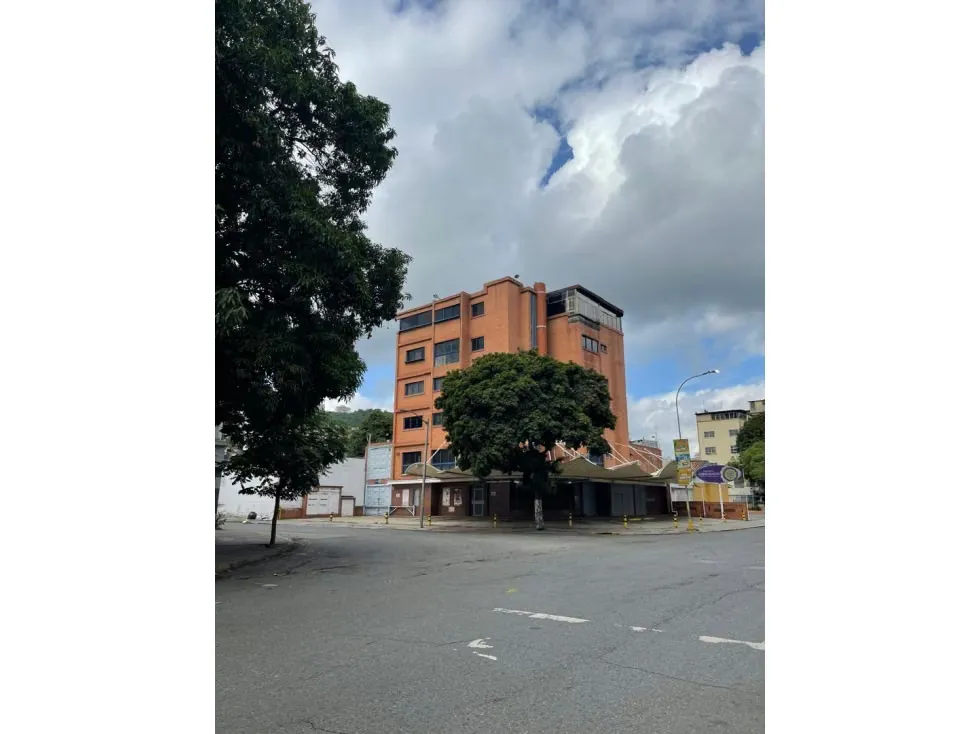 Se vende Edificio 1.701m² Santa Monica - 3