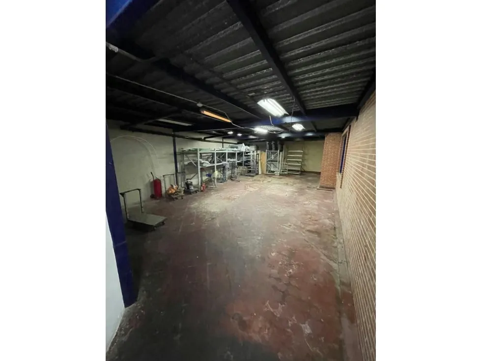 Se vende Edificio 1.701m² Santa Monica - 27
