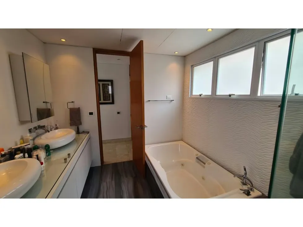 En Venta Apartamento Pent House (PH) en Los Palos Grandes. Chacao - 36