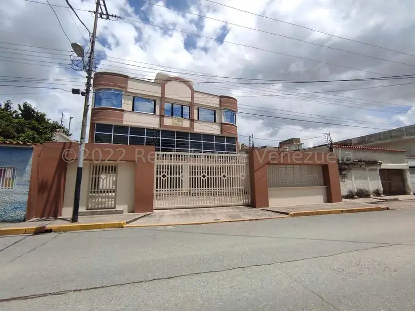 Comercial (Local Comercial) en Venta en Centro, Aragua