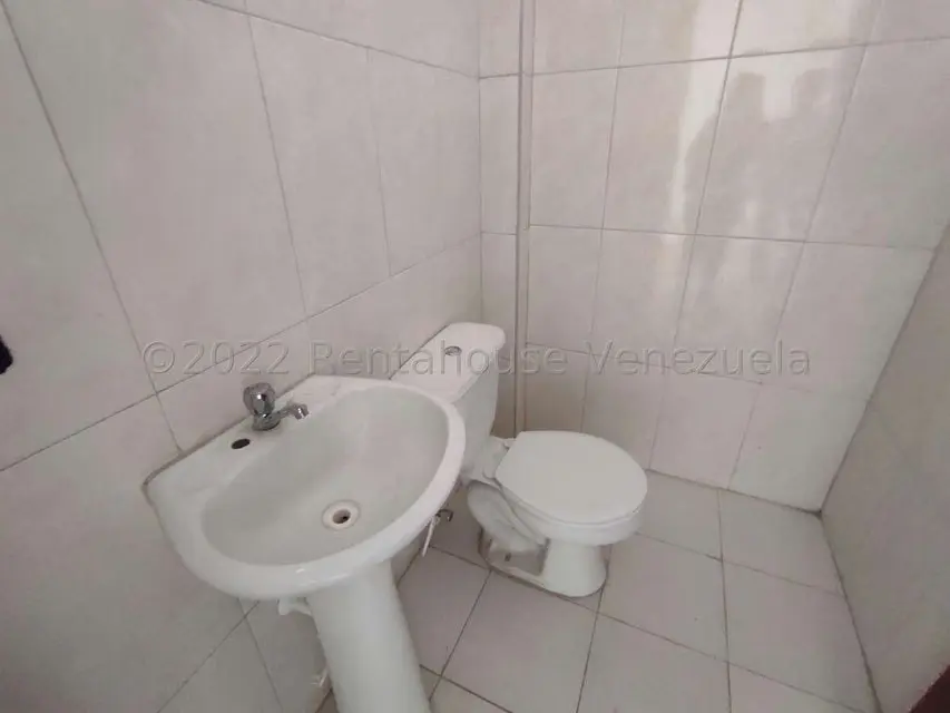 Comercial (Local Comercial) en Venta en Centro, Aragua - 11