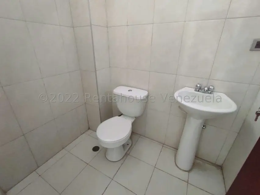 Comercial (Local Comercial) en Venta en Centro, Aragua - 16