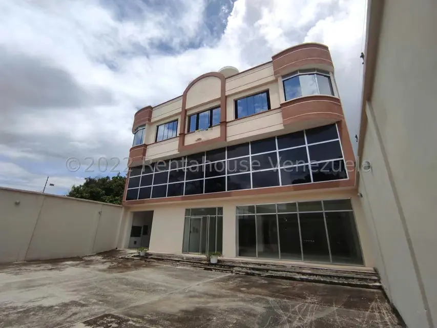 Comercial (Local Comercial) en Venta en Centro, Aragua - 6