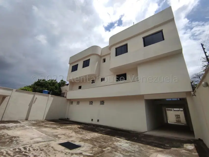Comercial (Local Comercial) en Venta en Centro, Aragua - 99