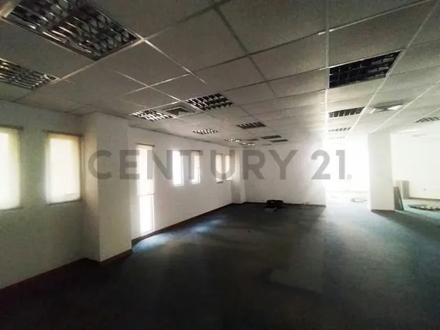 C21 Alquila Moderna Oficina en Torre Financiera BOD 5 de Julio - 7