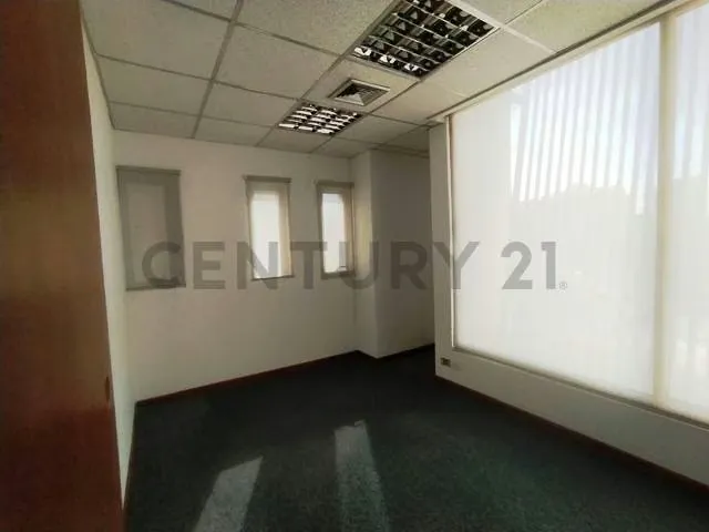 C21 Alquila Moderna Oficina en Torre Financiera BOD 5 de Julio - 9