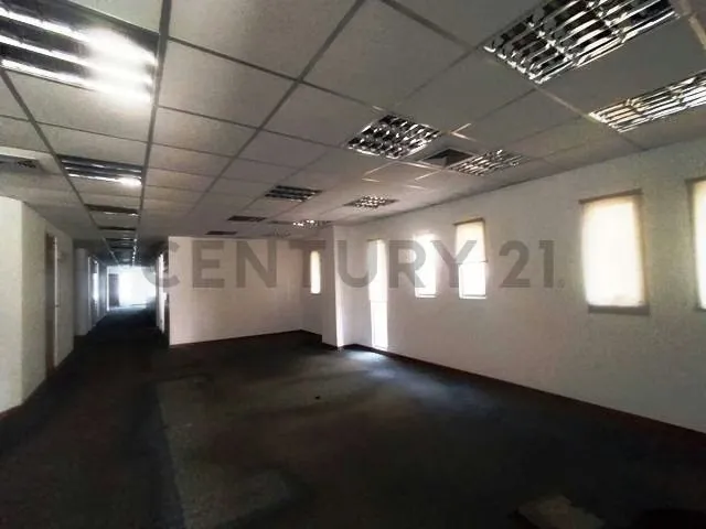 C21 Alquila Moderna Oficina en Torre Financiera BOD 5 de Julio - 10