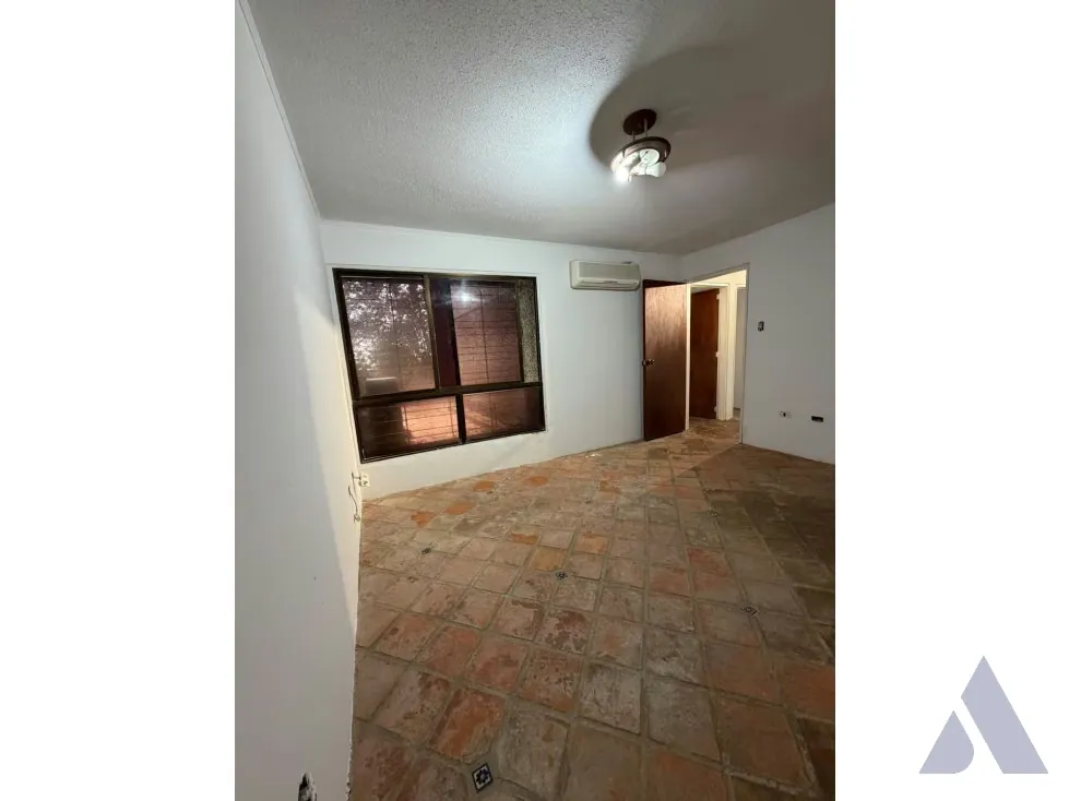 Vendo apartamento para remodelar 200m2 La Unión 3274 - 13