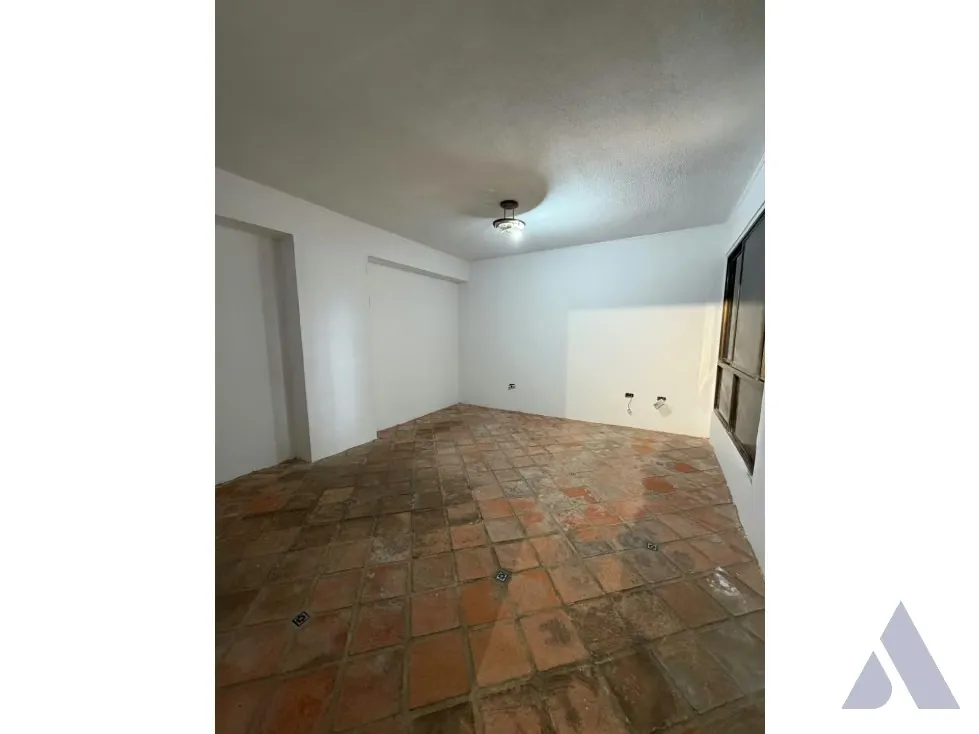 Vendo apartamento para remodelar 200m2 La Unión 3274 - 16